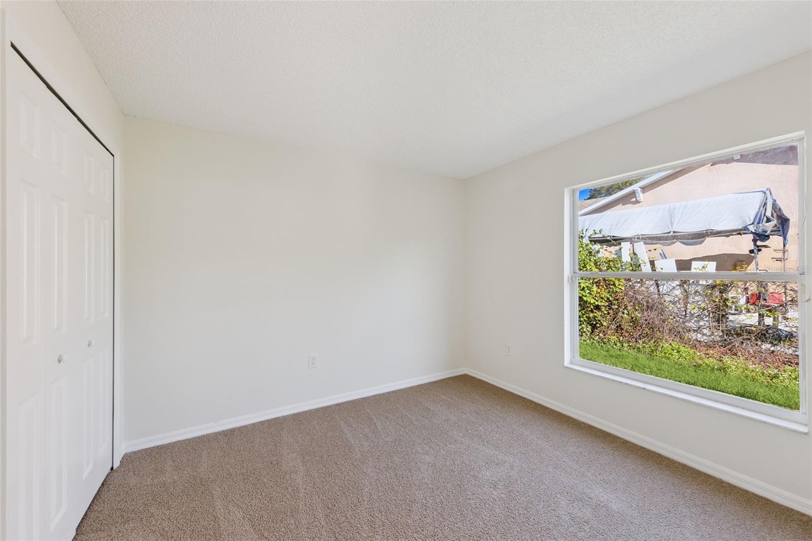 DELTONA LAKES UNIT 02 - Residential