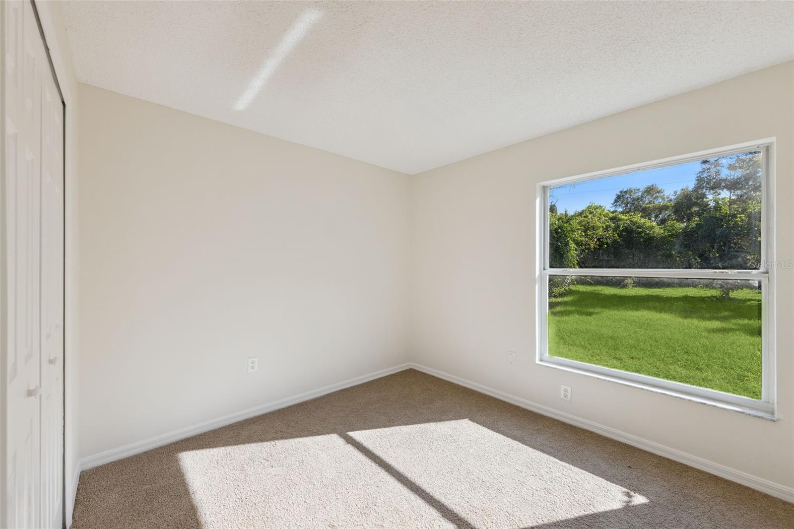 DELTONA LAKES UNIT 02 - Residential