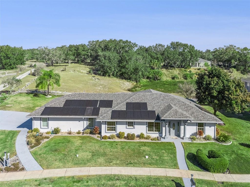 Photo of 217 Kent Court, Haines City, FL 33844 (MLS # S5142121)