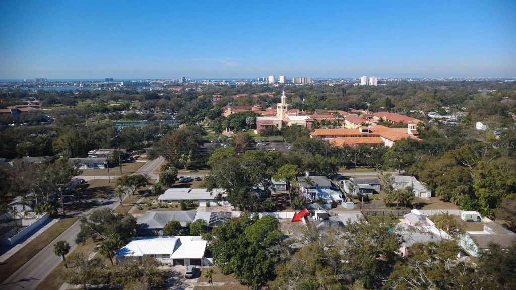 Photo of 1413 60th Street S, Gulfport, FL 33707 (MLS # TB8471041)