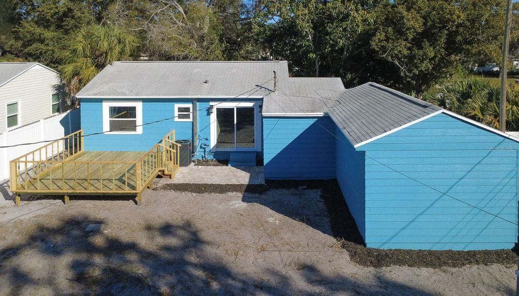 Photo of 1413 60th Street S, Gulfport, FL 33707 (MLS # TB8471041)