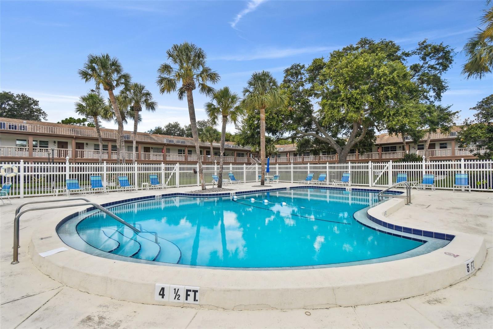 VELVET CLOAKE CONDO - Residential