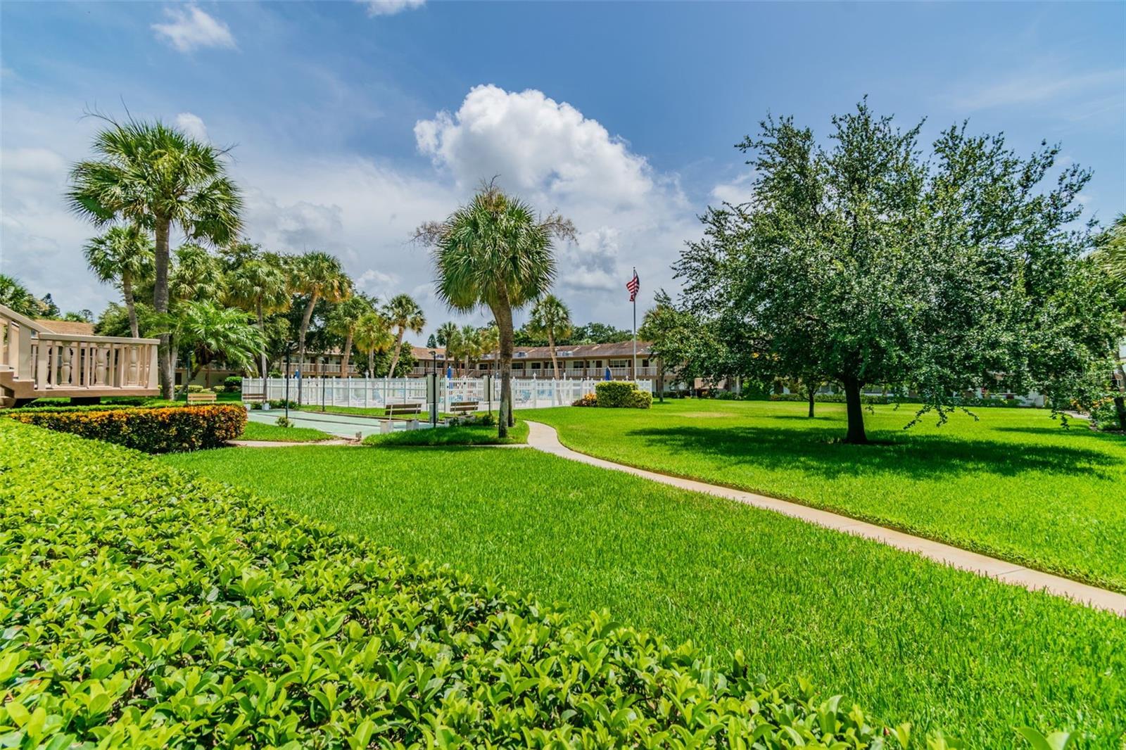 VELVET CLOAKE CONDO - Residential