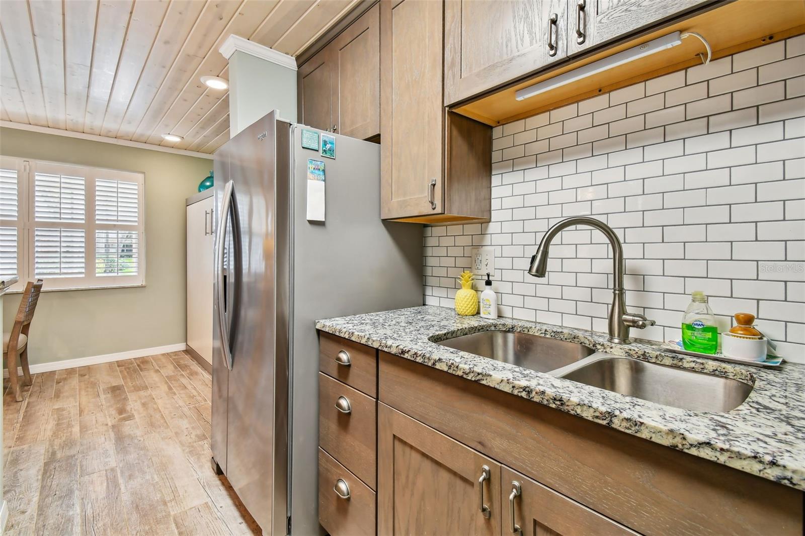 VELVET CLOAKE CONDO - Residential