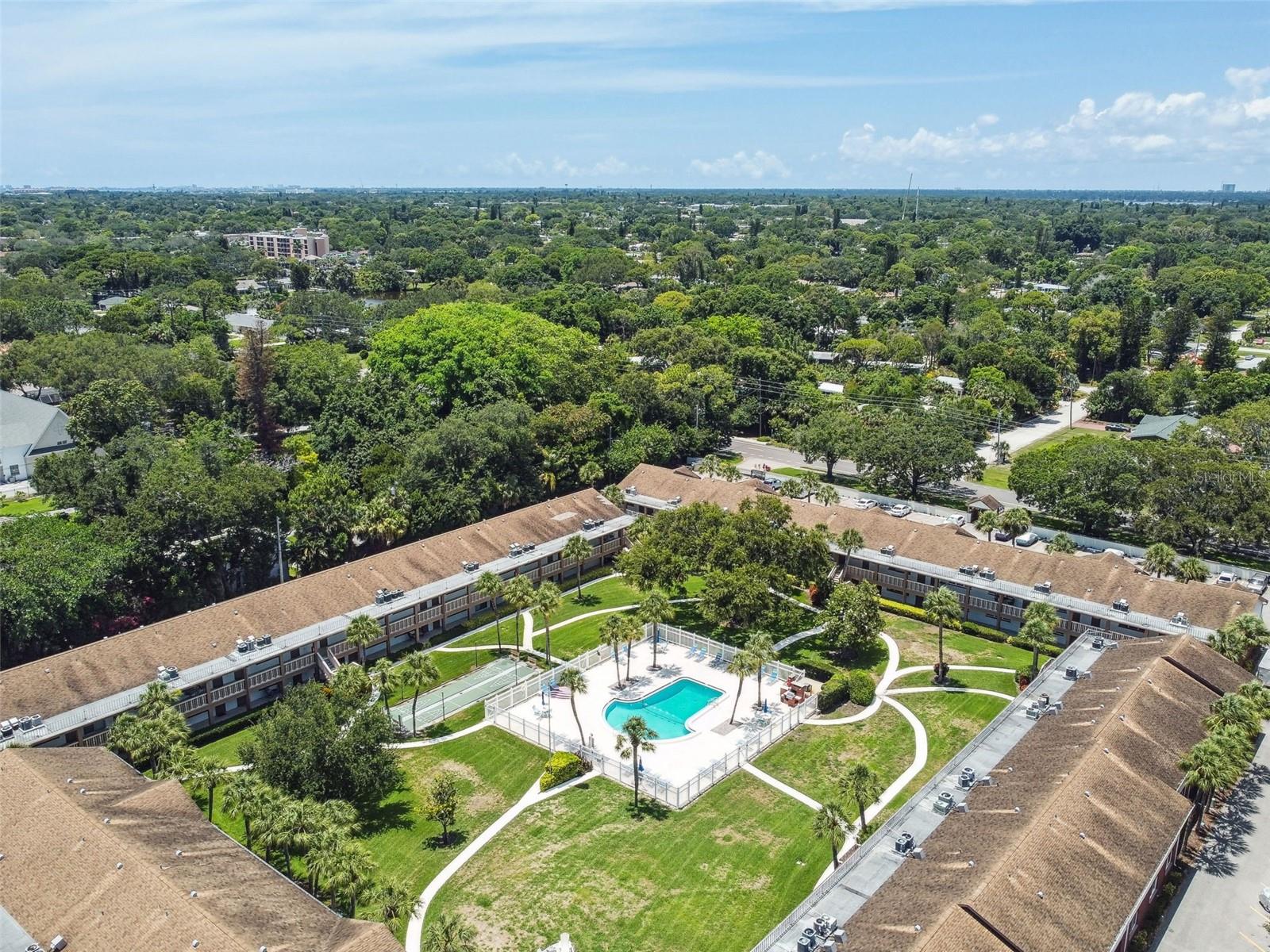 VELVET CLOAKE CONDO - Residential