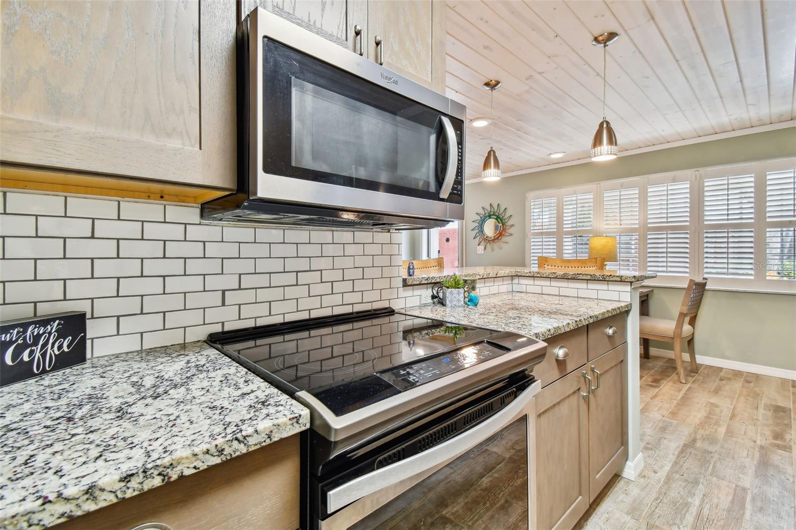 VELVET CLOAKE CONDO - Residential