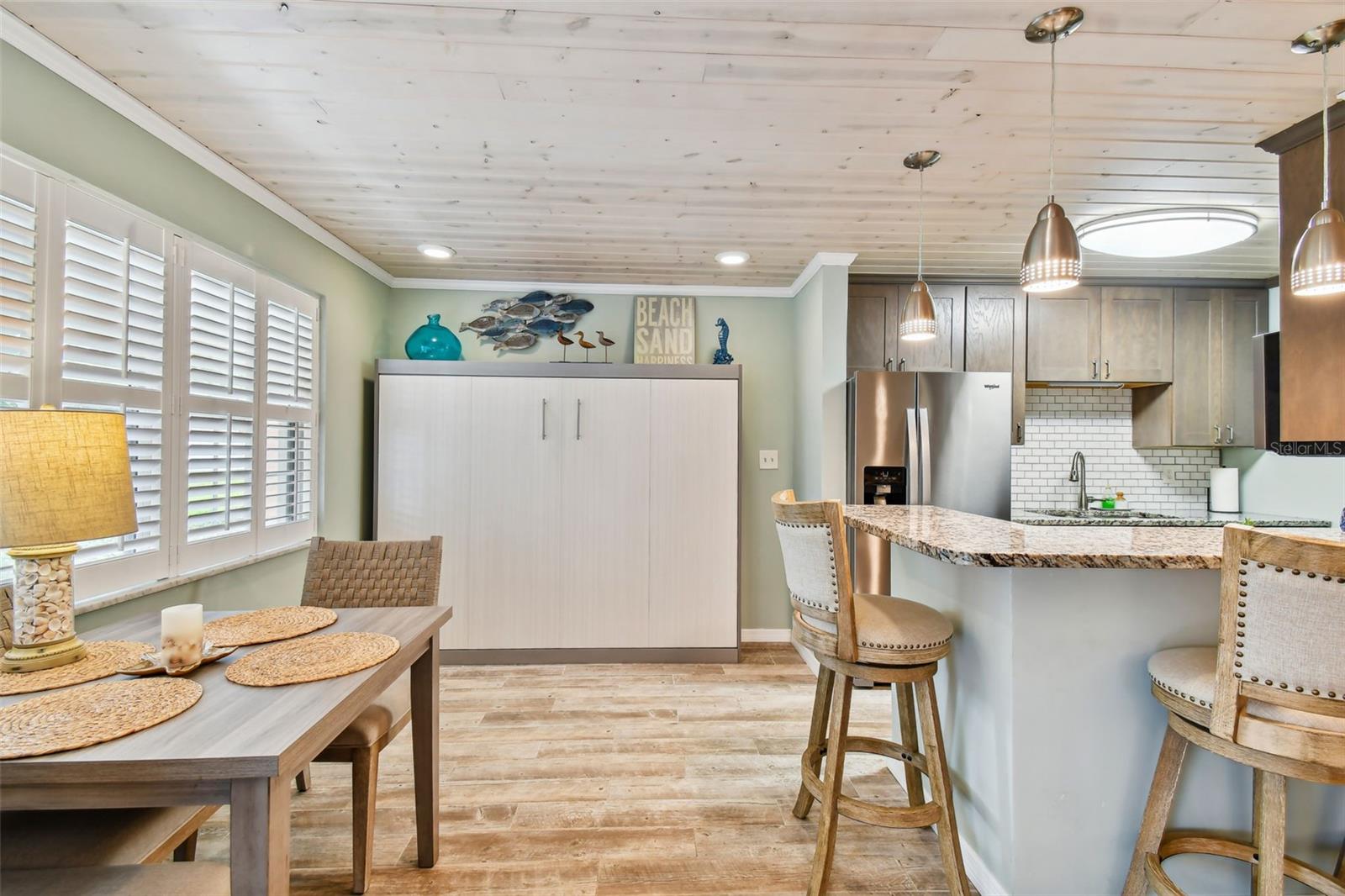 VELVET CLOAKE CONDO - Residential