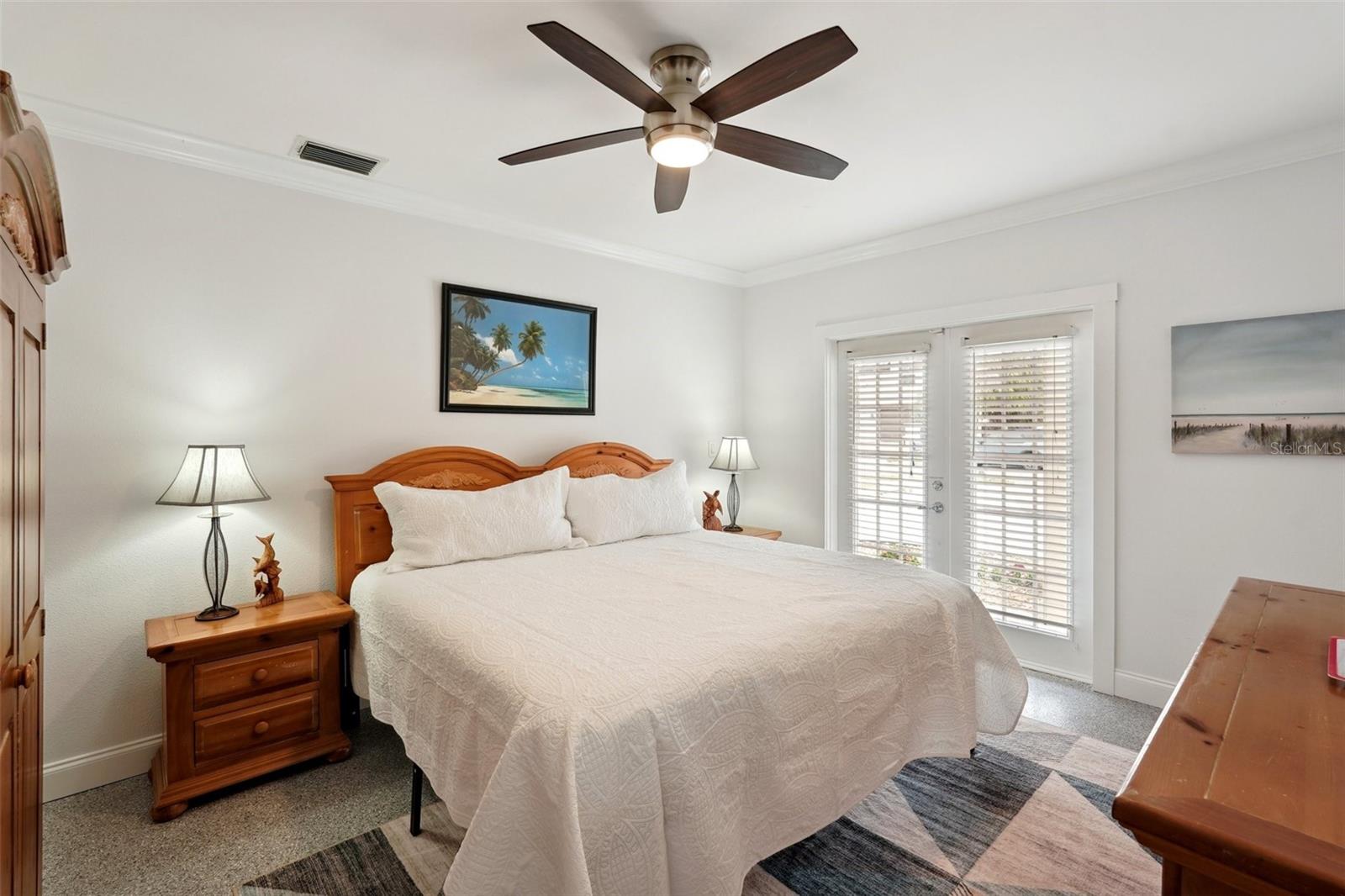ST ARMANDS DIV/JOHN RINGLING E - Residential Lease