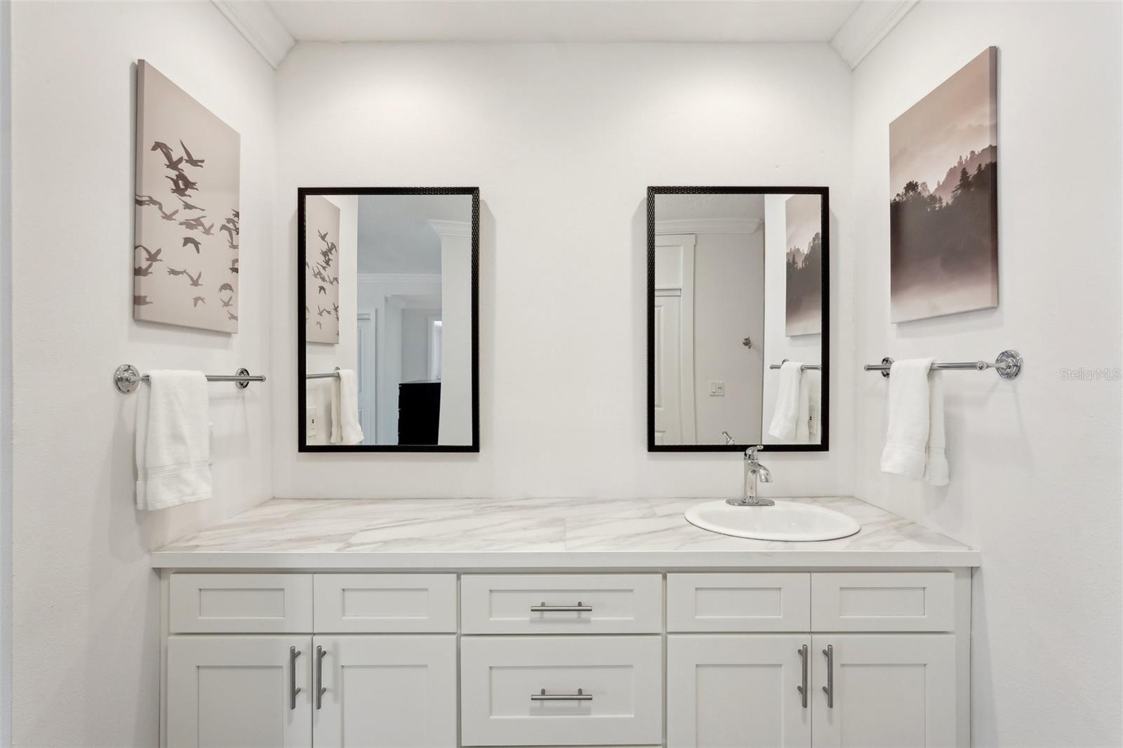 ST ARMANDS DIV/JOHN RINGLING E - Residential Lease