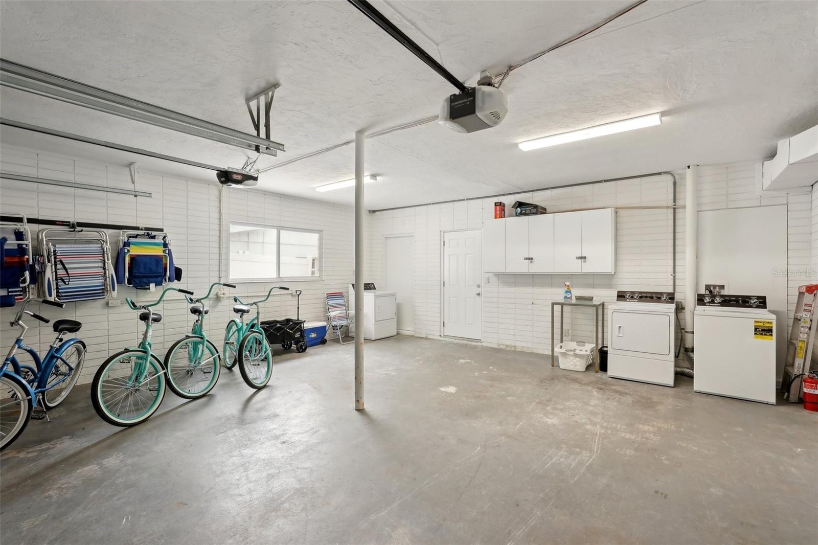 ST ARMANDS DIV/JOHN RINGLING E - Residential Lease