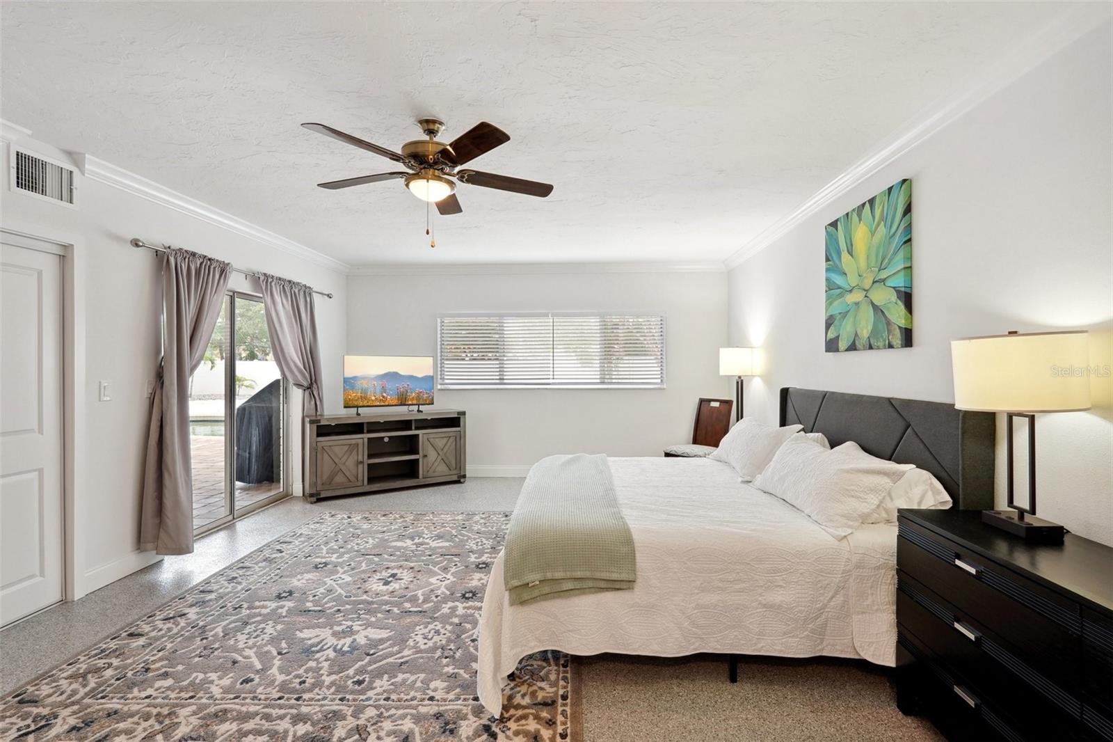 ST ARMANDS DIV/JOHN RINGLING E - Residential Lease