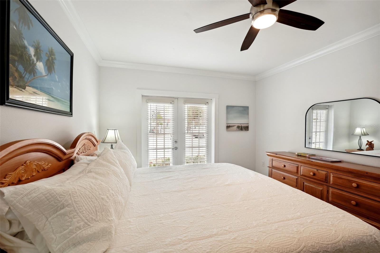 ST ARMANDS DIV/JOHN RINGLING E - Residential Lease