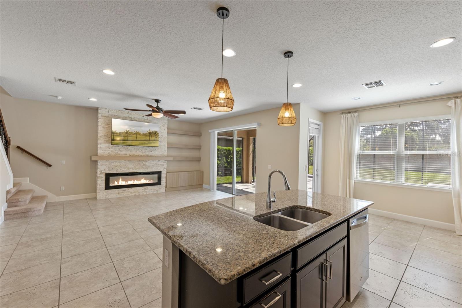 CRYSTAL RESERVE AT LAKE MARY A REP - Residential