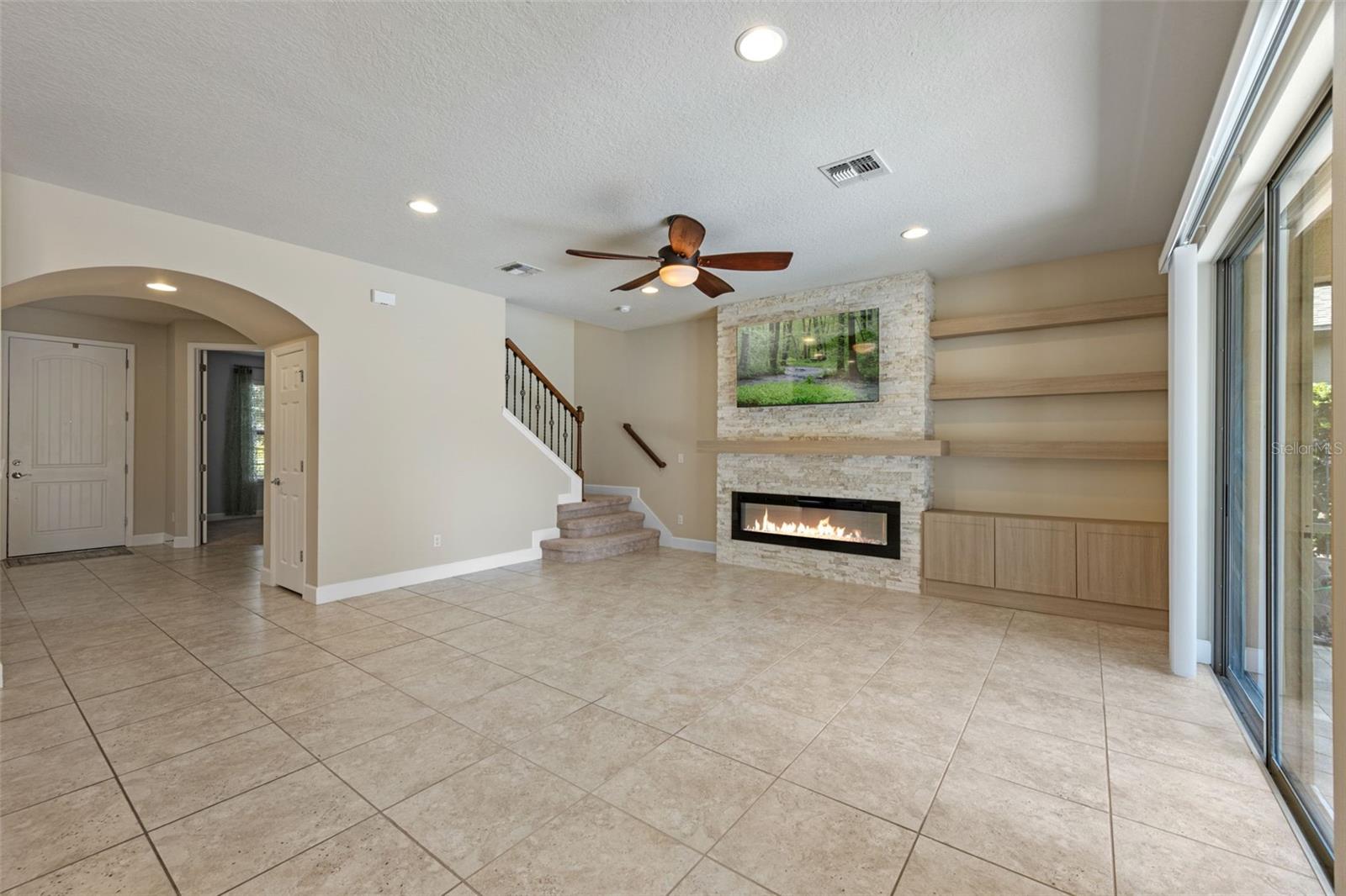 CRYSTAL RESERVE AT LAKE MARY A REP - Residential