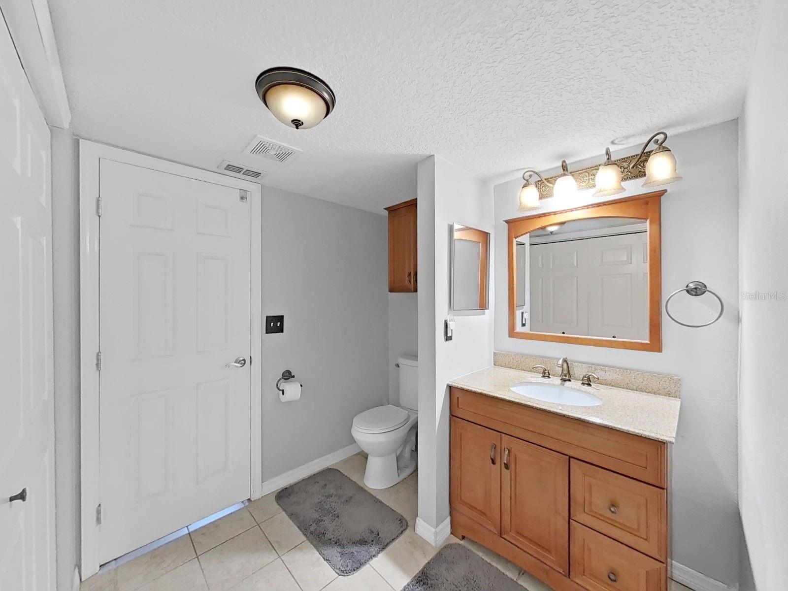 FOUNTAIN SQUARE CONDO - Residential