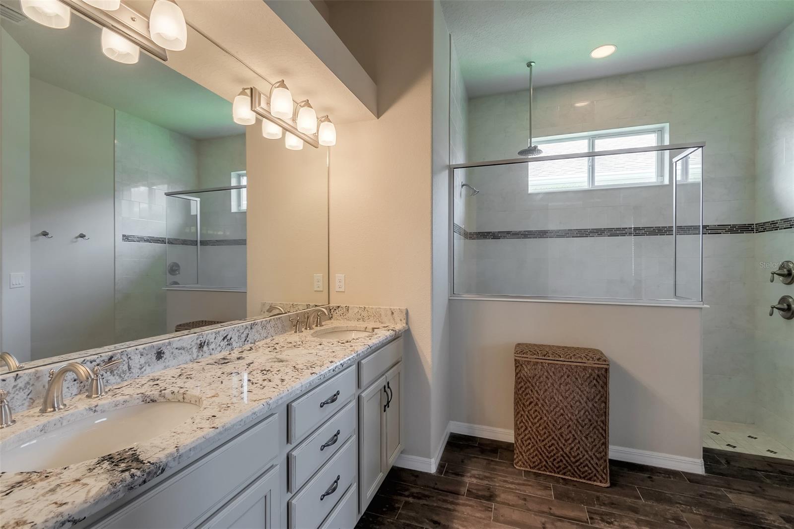 Promenade Parke - Residential