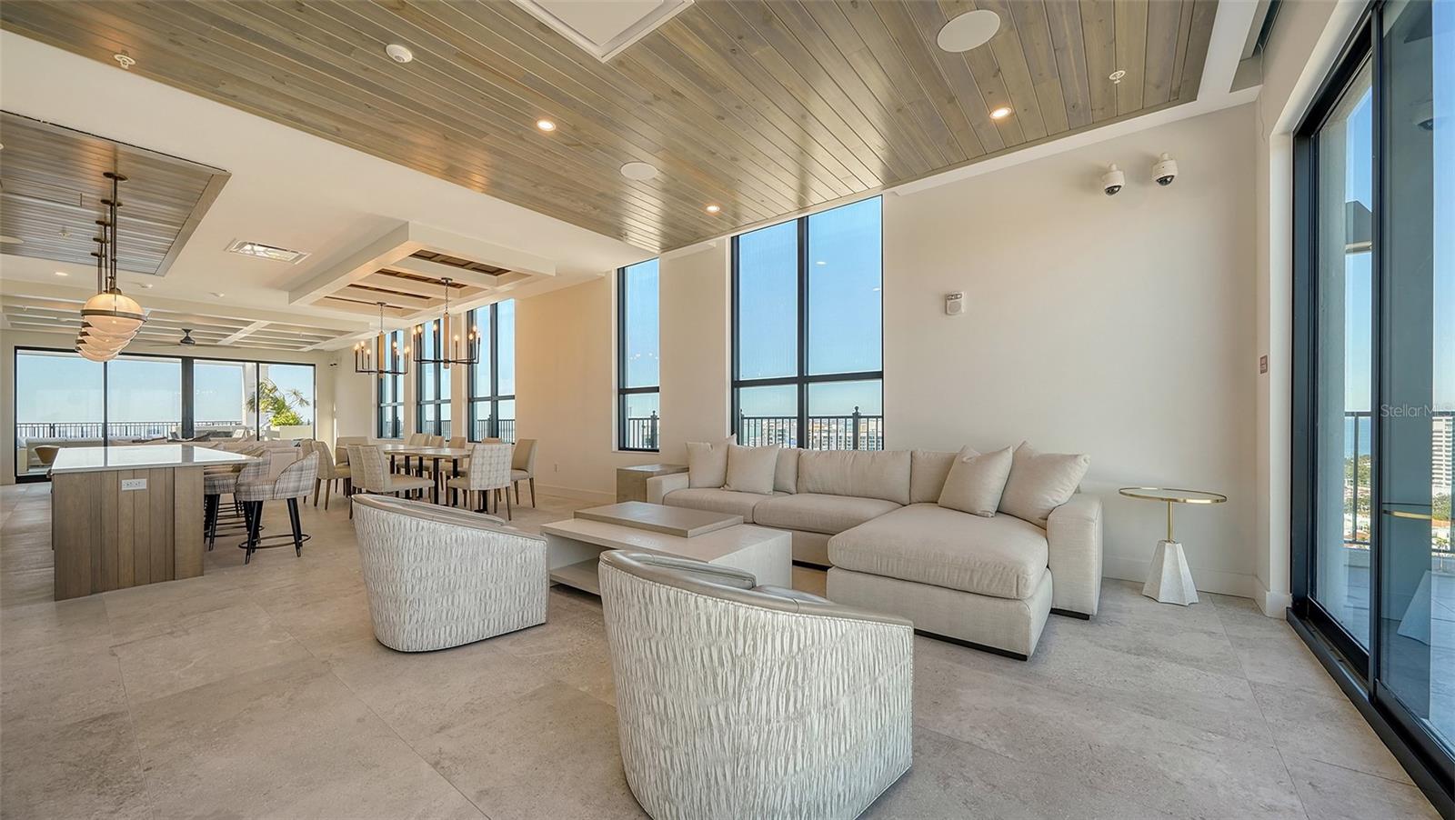 THE DEMARCAY - Residential Lease