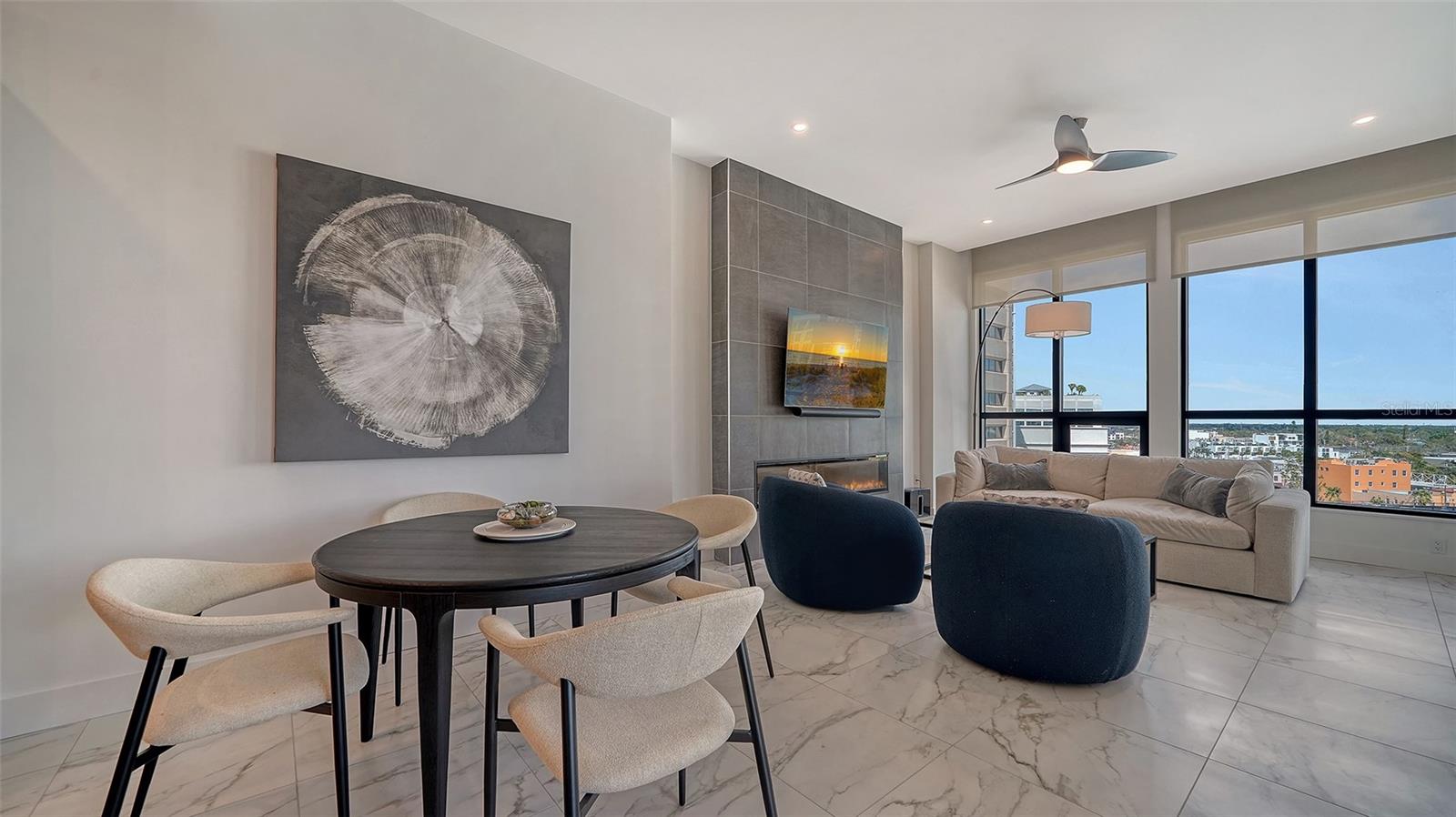 THE DEMARCAY - Residential Lease