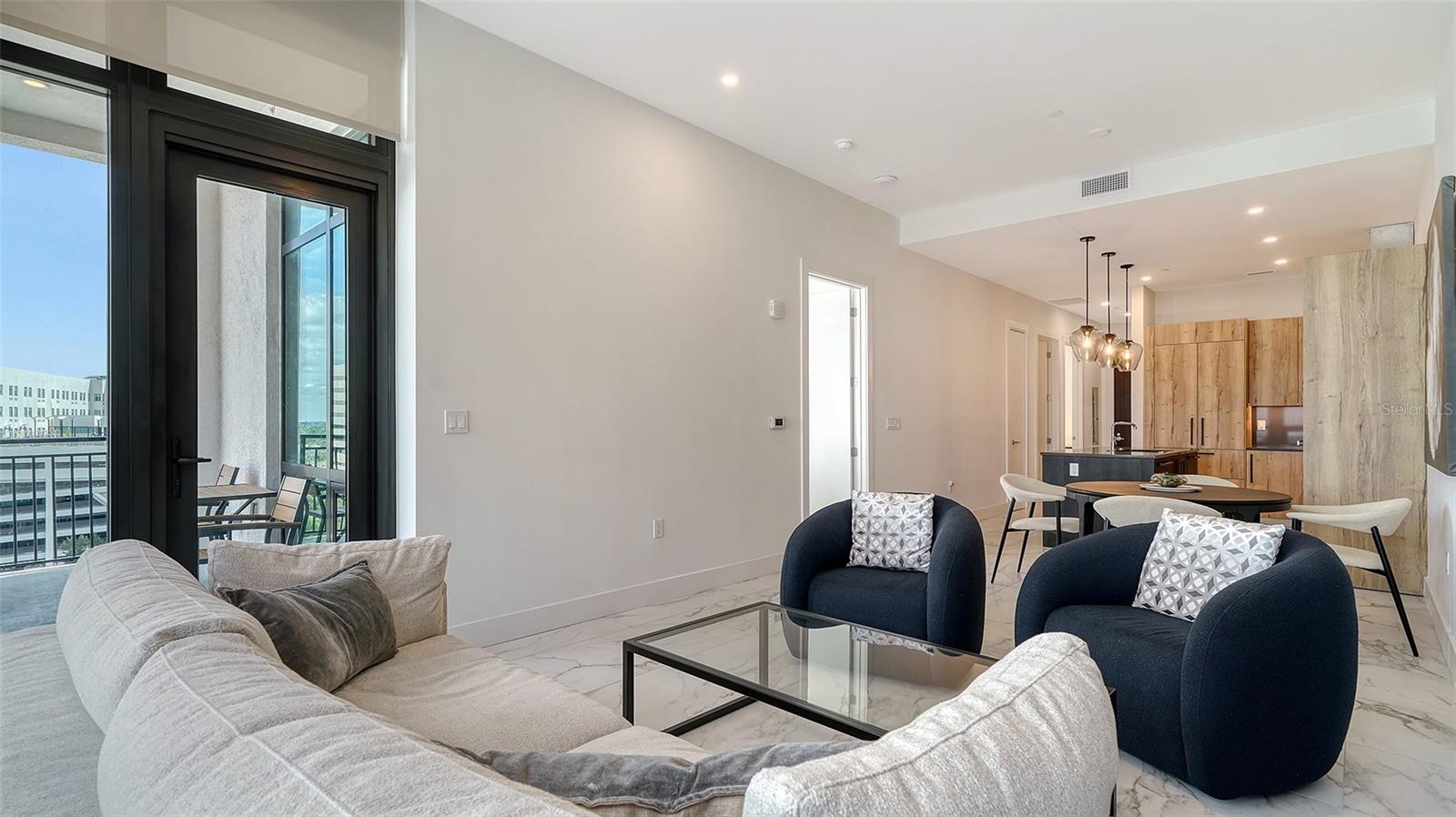 THE DEMARCAY - Residential Lease