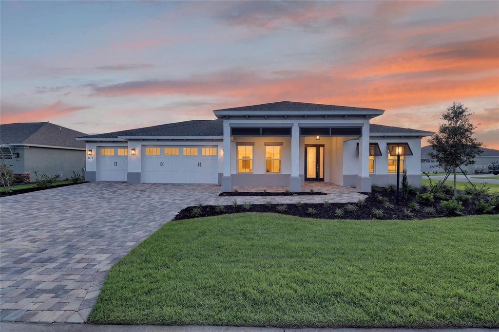 Photo of 8640 SW 99th Circle, Ocala, FL 34481 (MLS # OM734787)