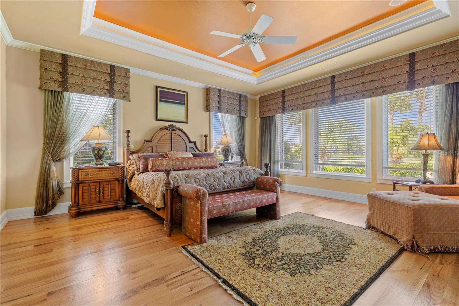 BAY ISLES - Residential