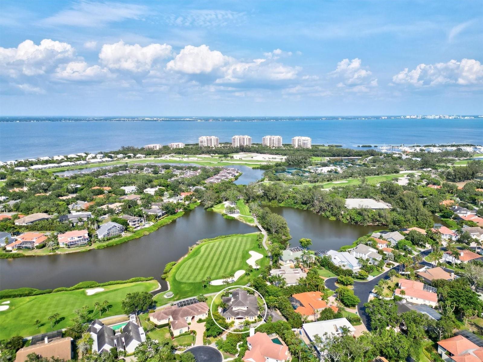 BAY ISLES - Residential