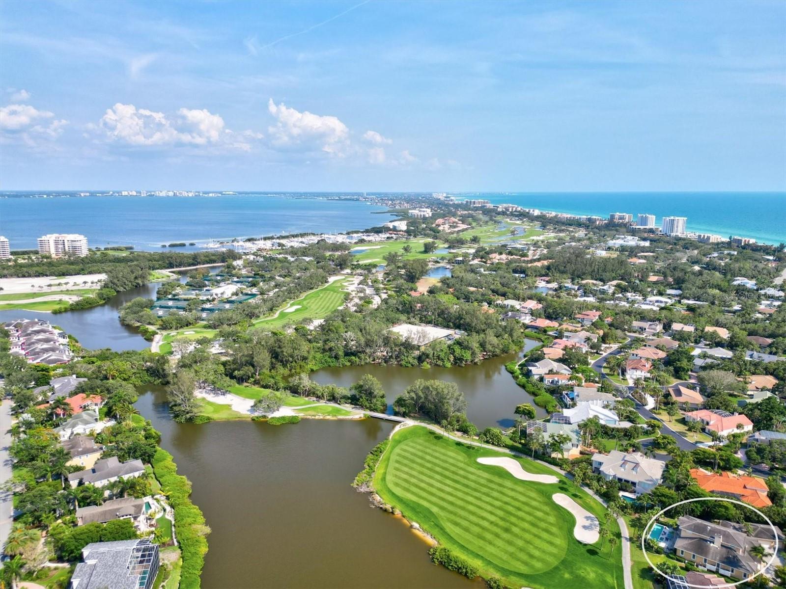 BAY ISLES - Residential