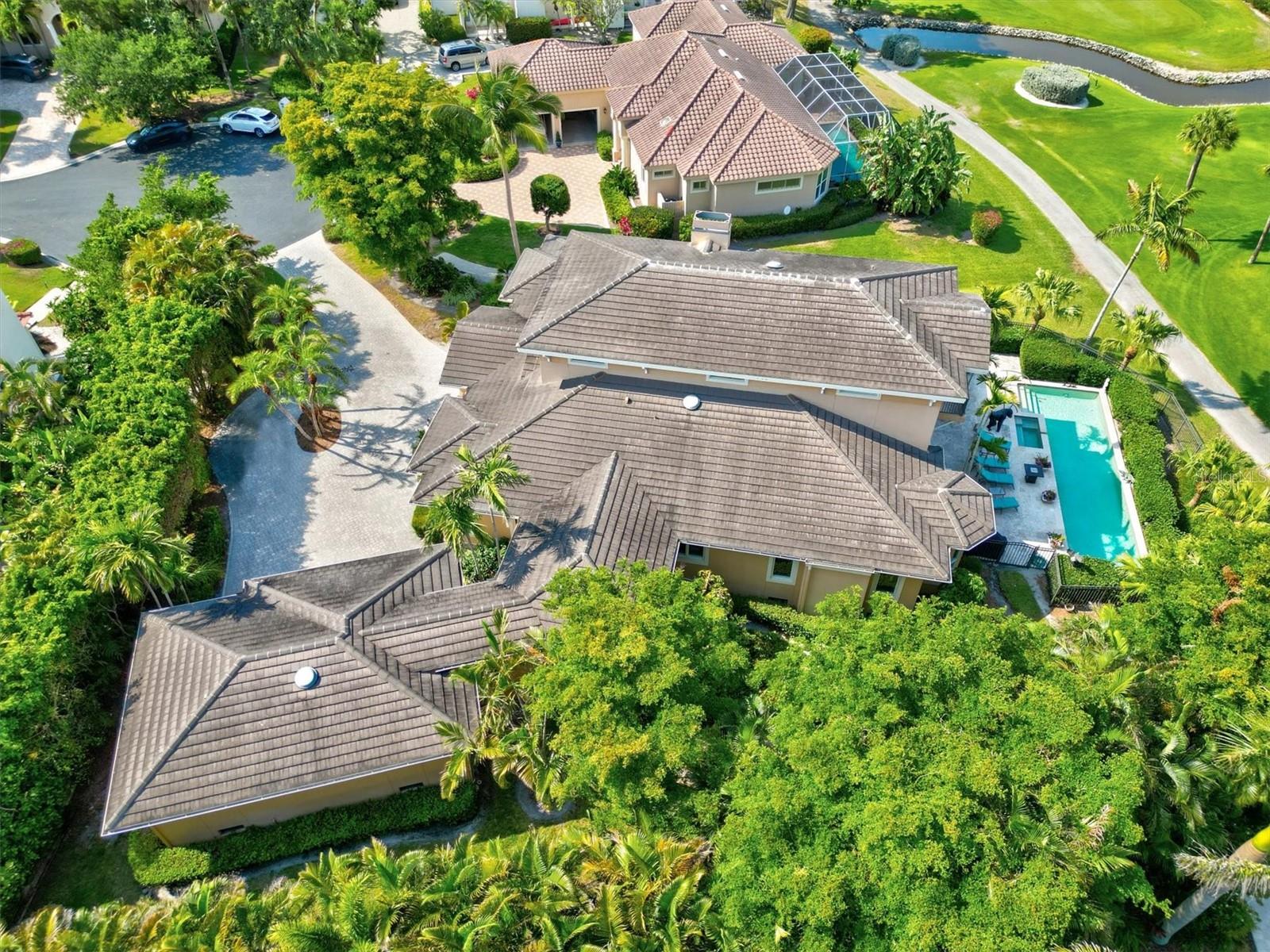 BAY ISLES - Residential