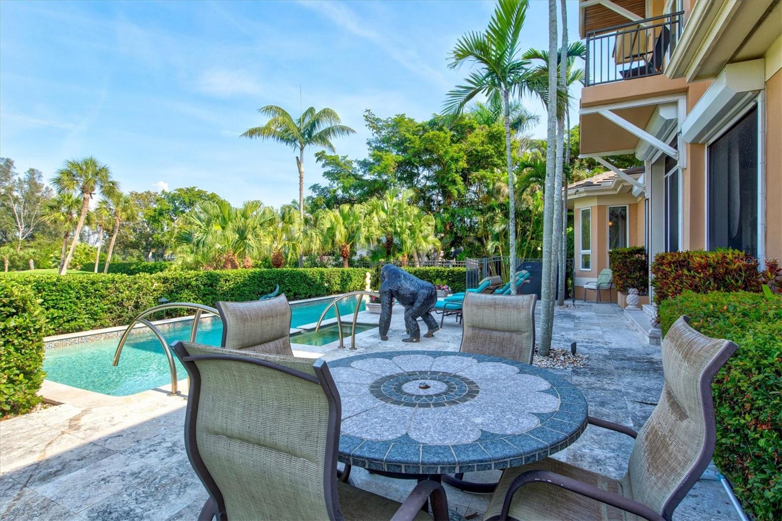 BAY ISLES - Residential