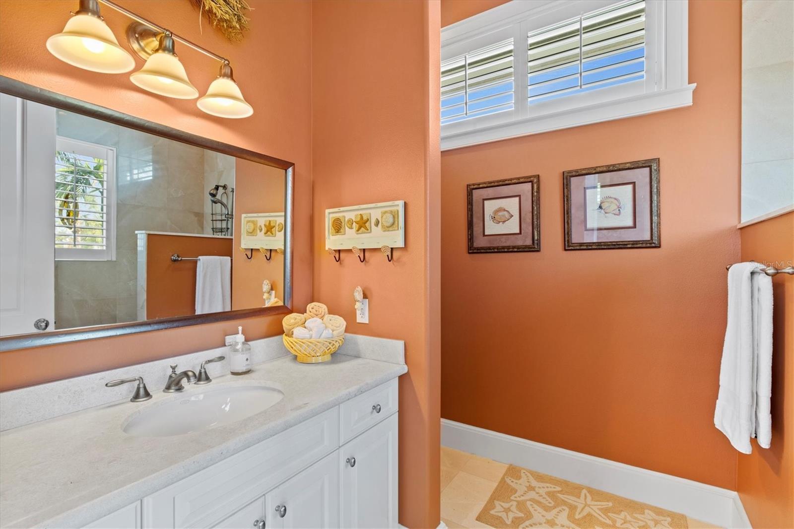 BAY ISLES - Residential