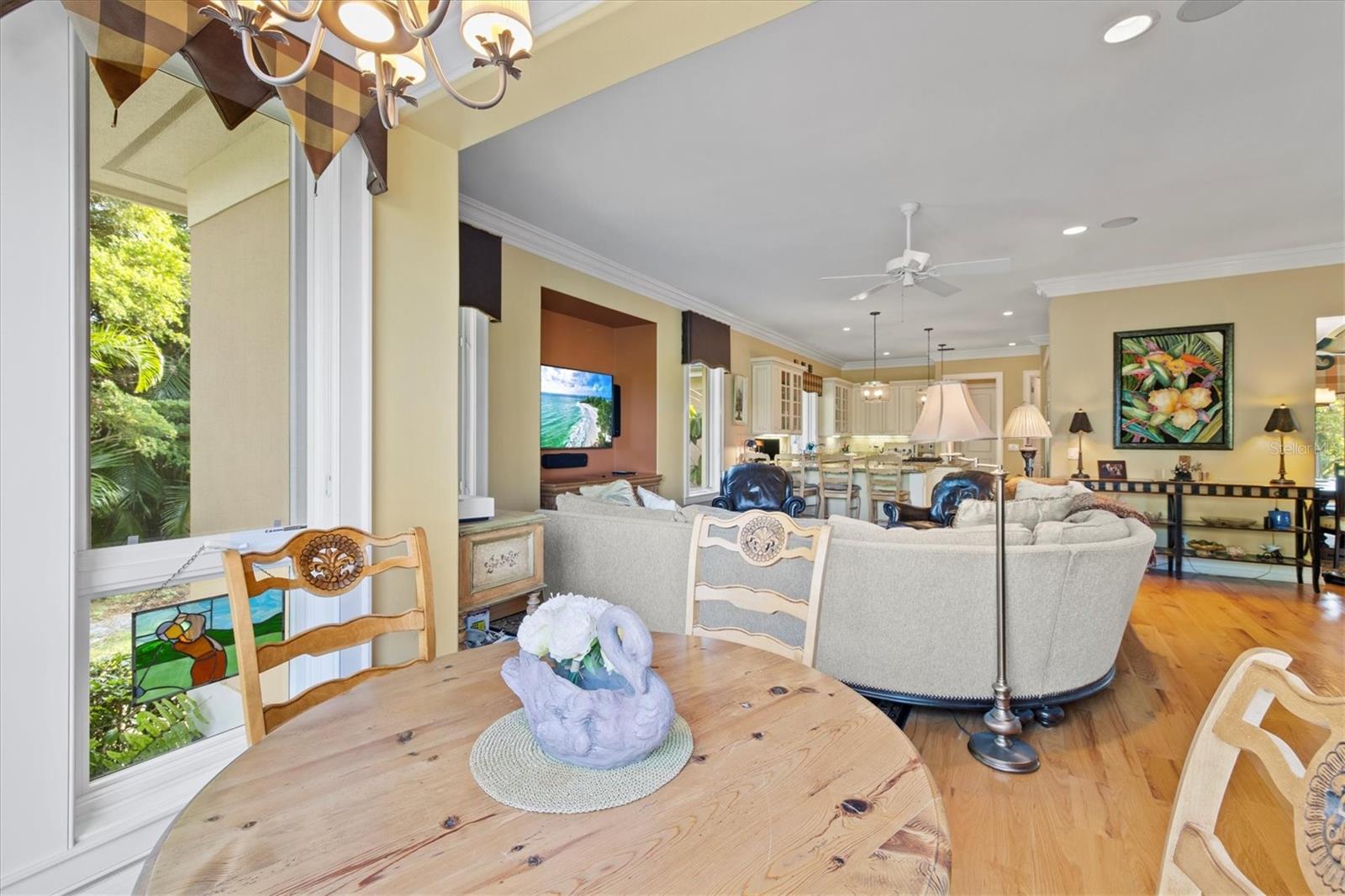 BAY ISLES - Residential