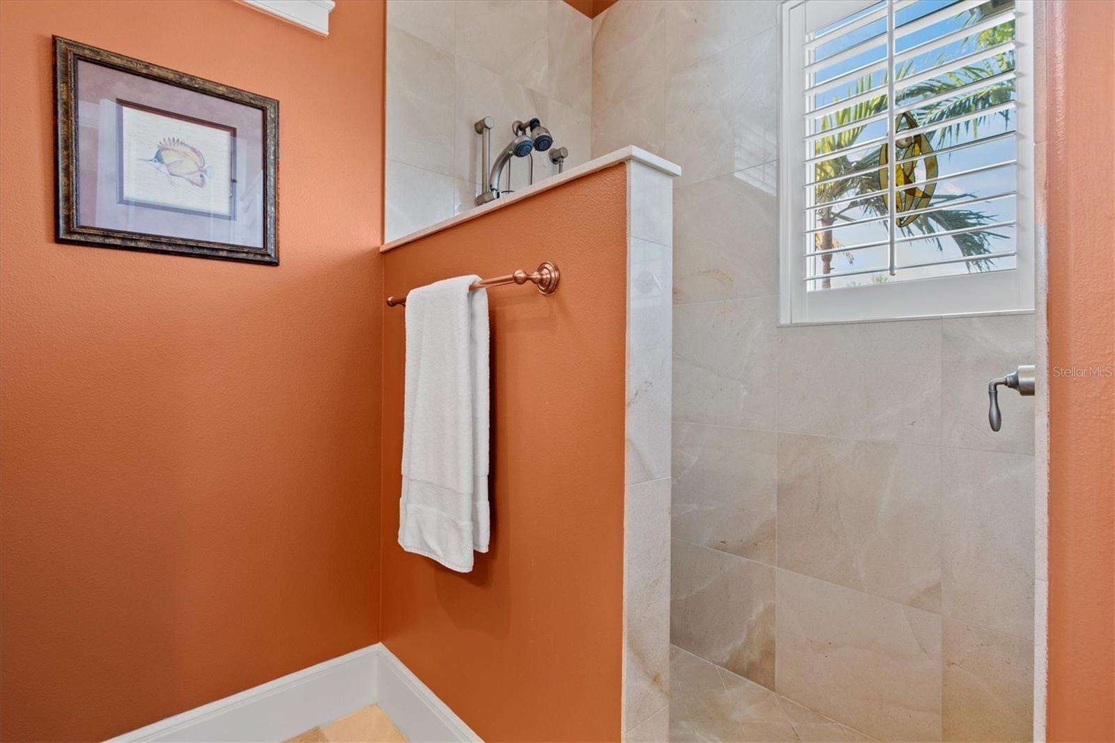 BAY ISLES - Residential