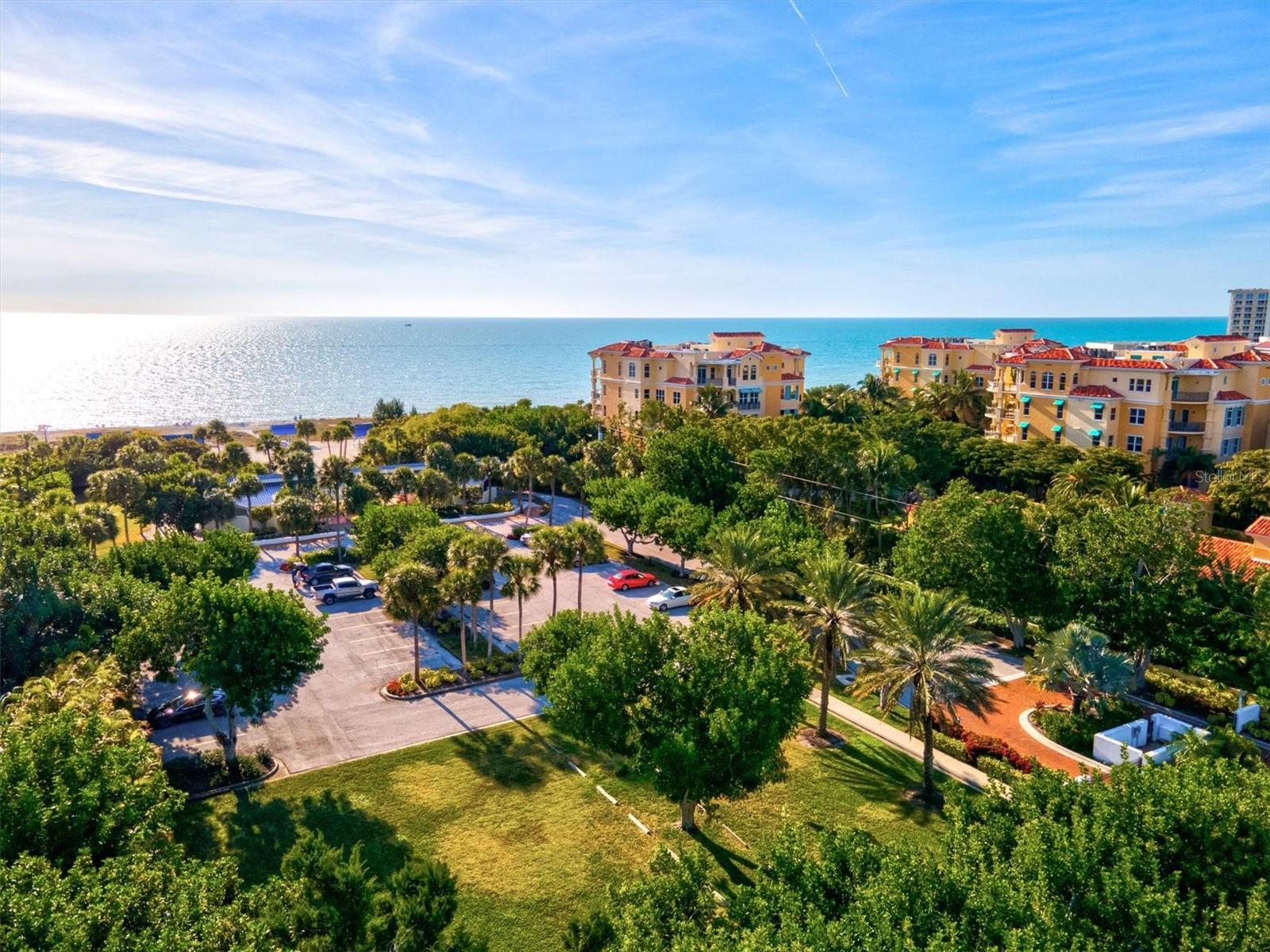 BAY ISLES - Residential