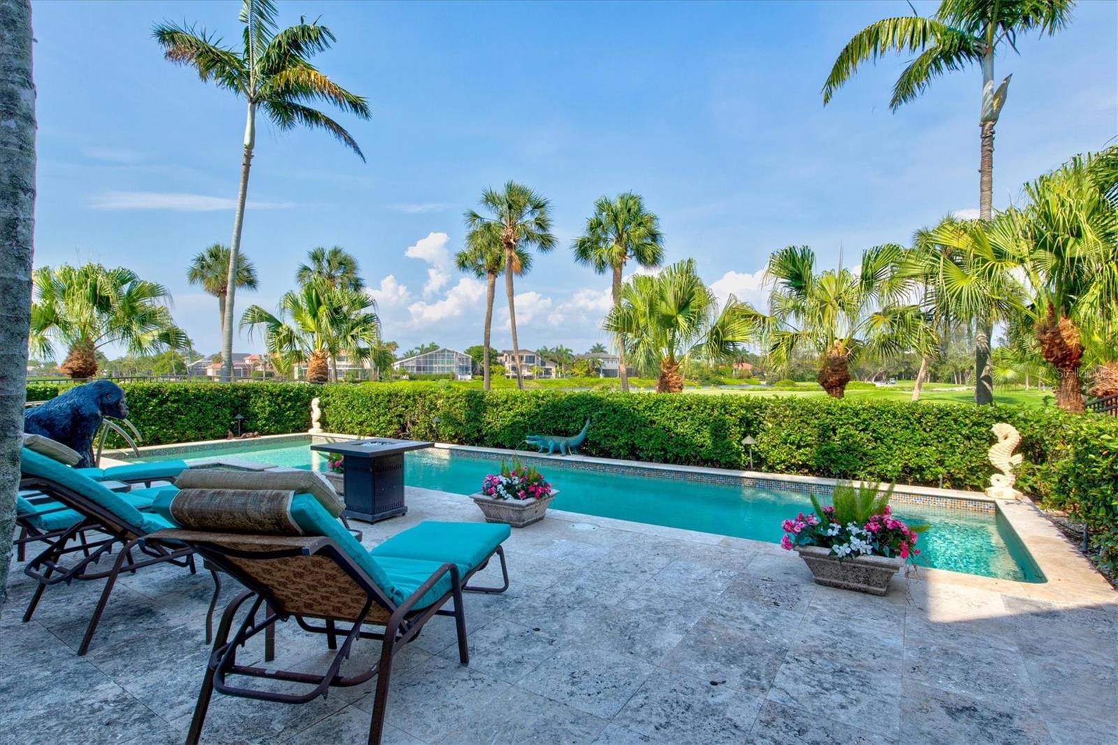 BAY ISLES - Residential