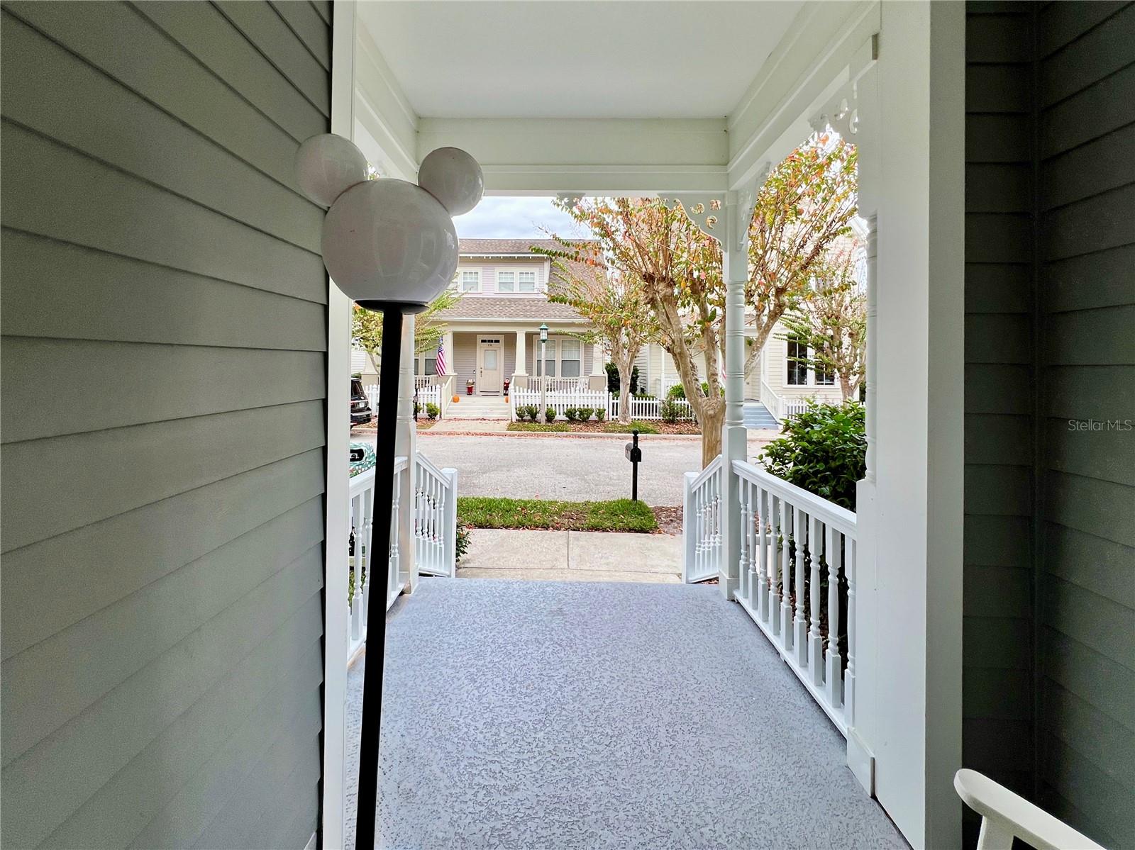 CELEBRATION LAKE EVALYN - Residential