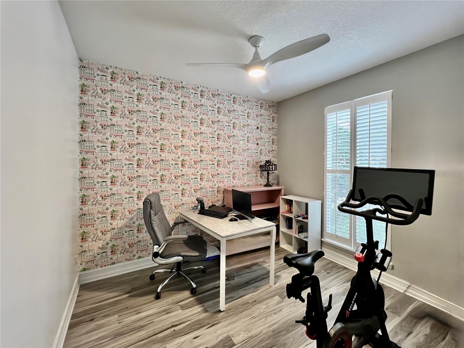 CELEBRATION LAKE EVALYN - Residential