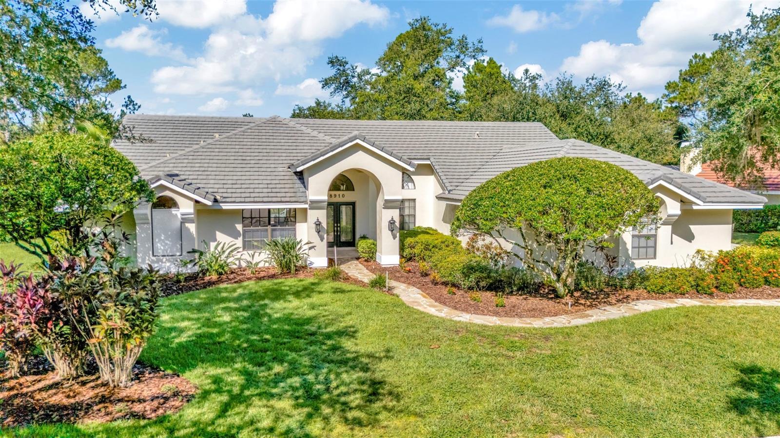 8910 MAGNOLIA CHASE CIRCLE