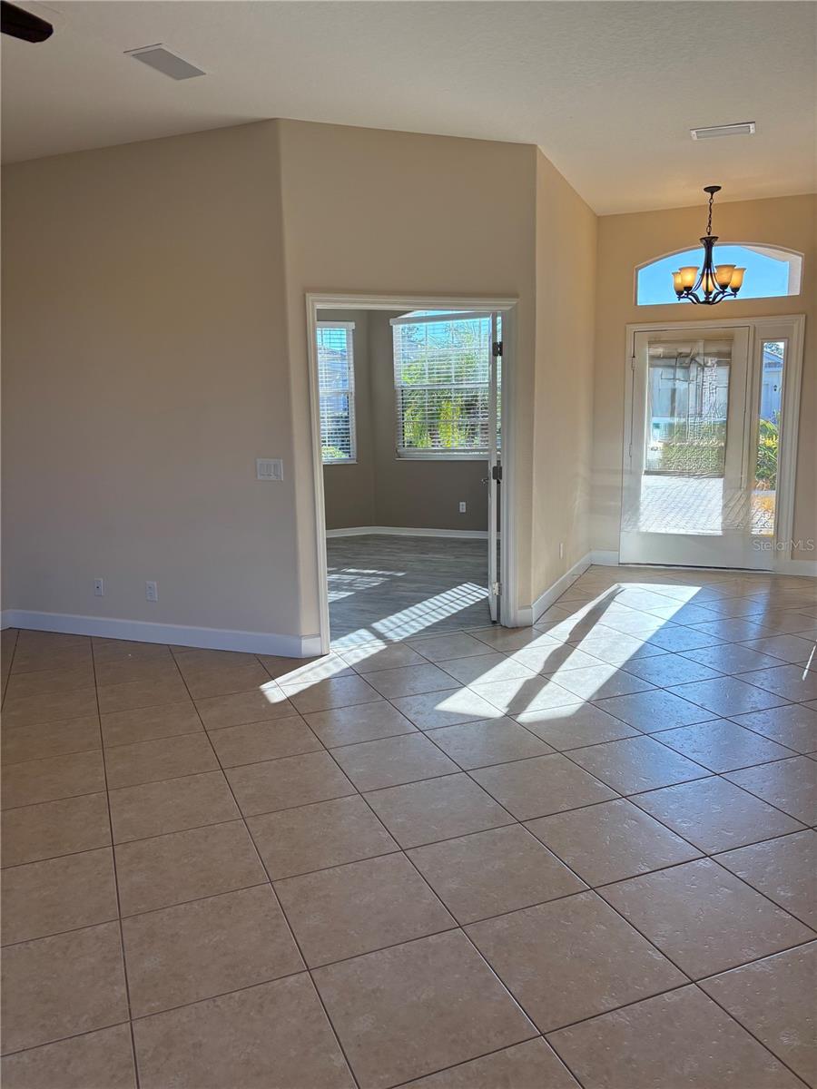 STONEYBROOK AT VENICE - Residential Lease