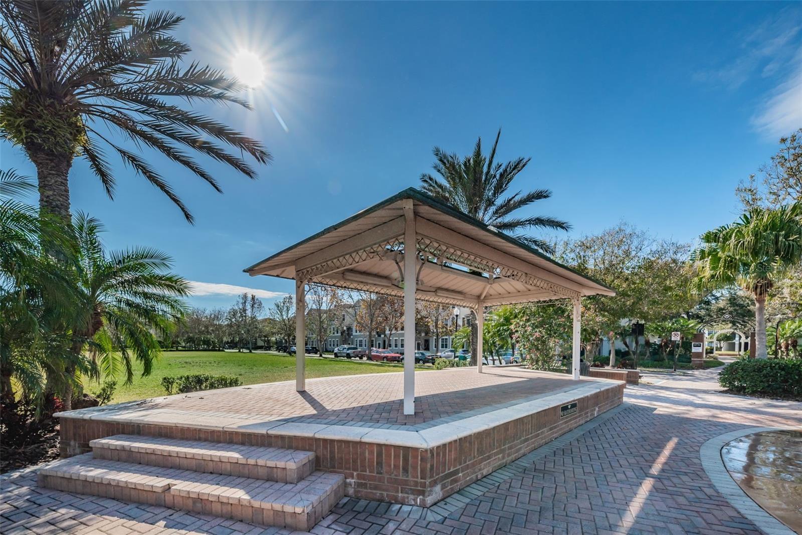 WESTCHASE SEC 326 TRACT D-3 PARTIAL REPLAT - Residential