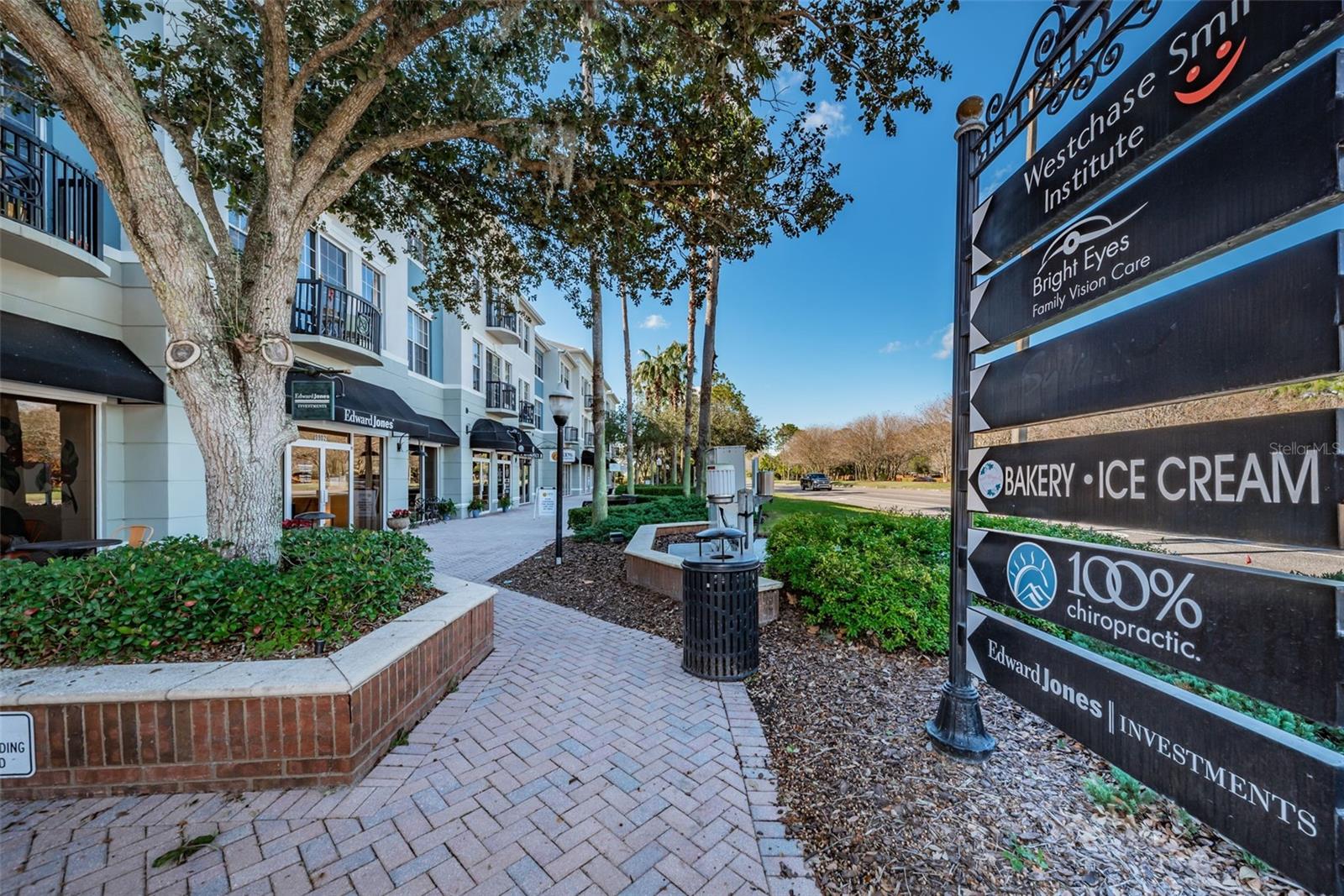 WESTCHASE SEC 326 TRACT D-3 PARTIAL REPLAT - Residential
