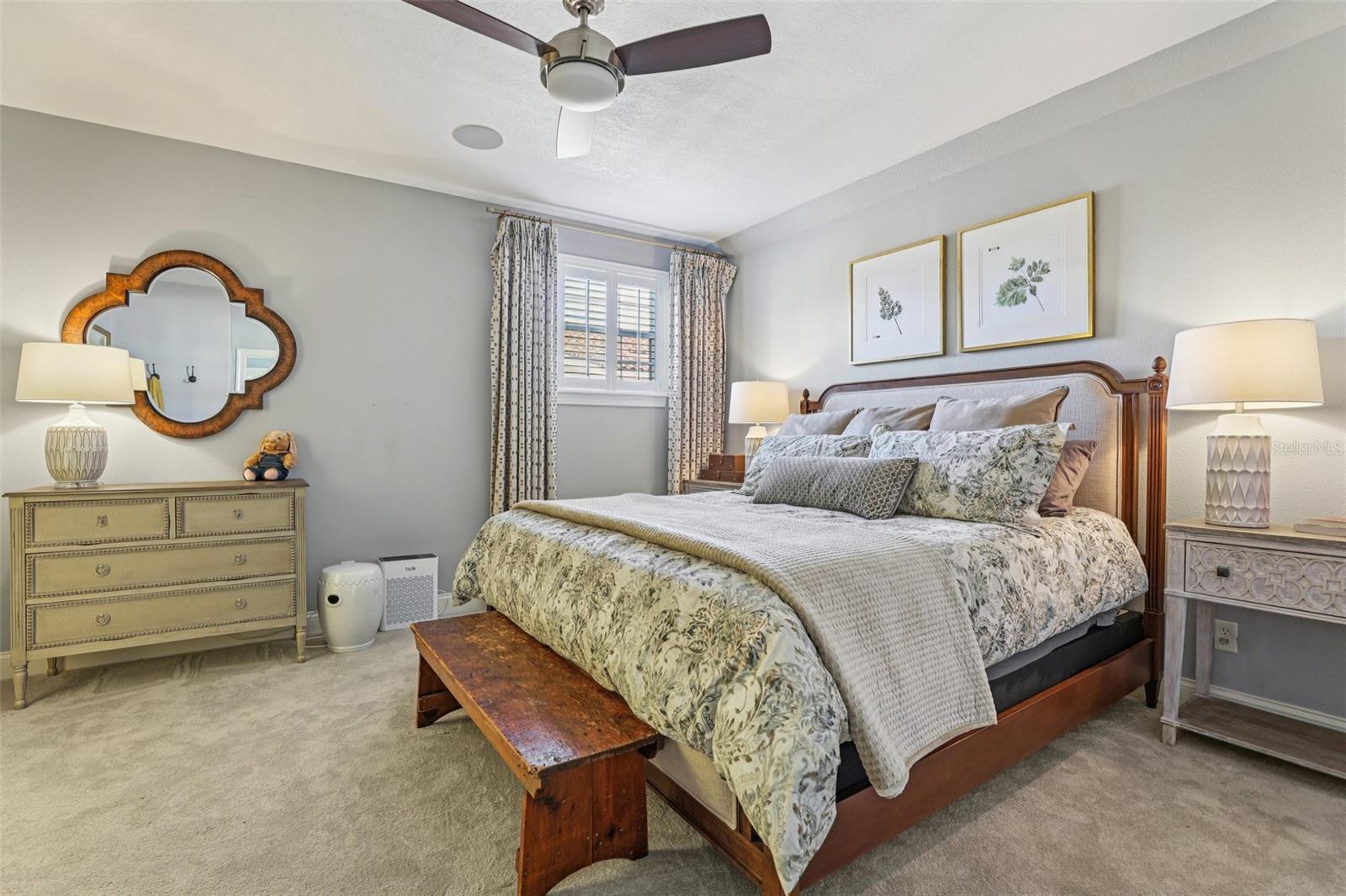 KEENES POINTE - Residential