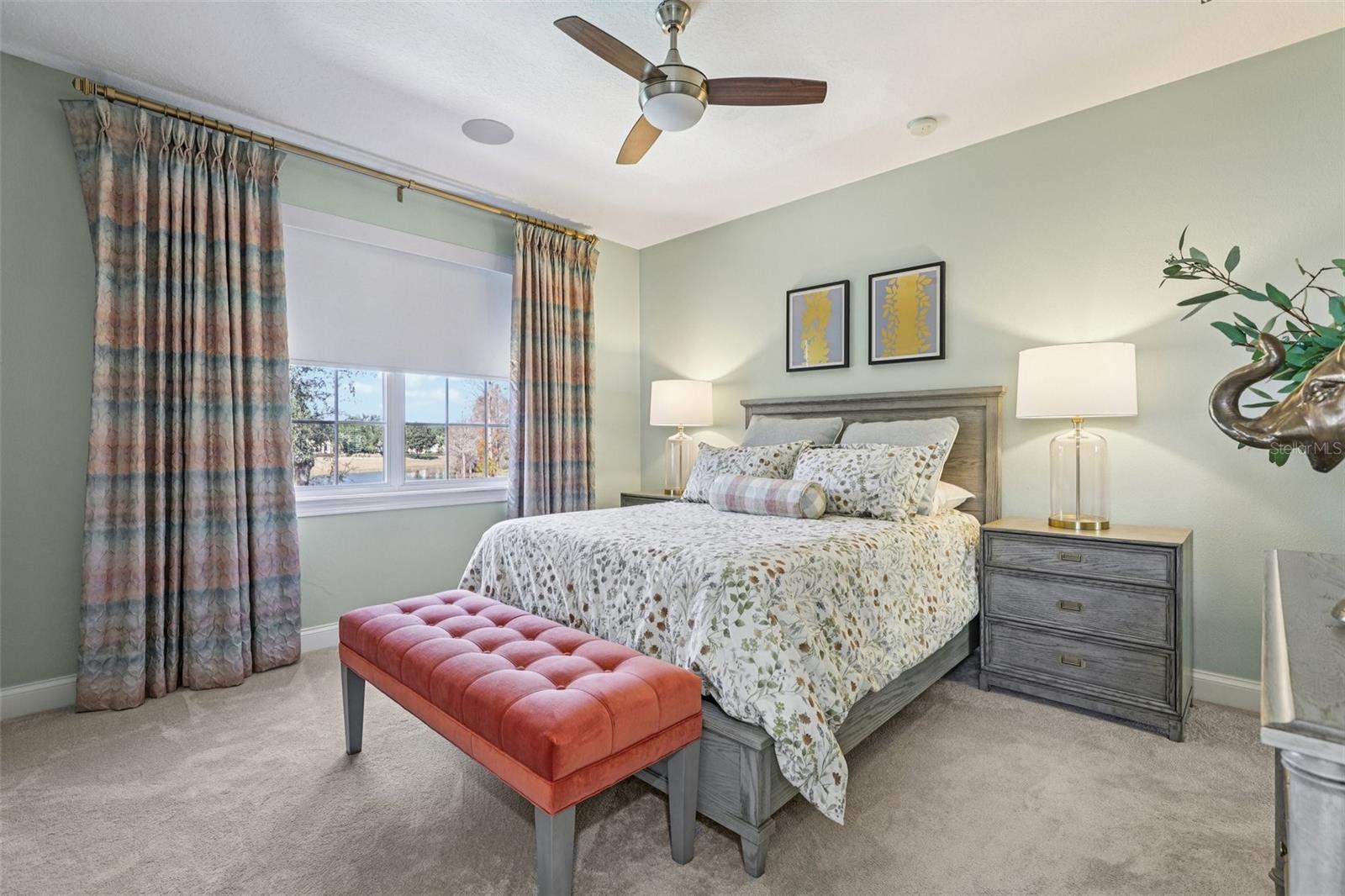 KEENES POINTE - Residential