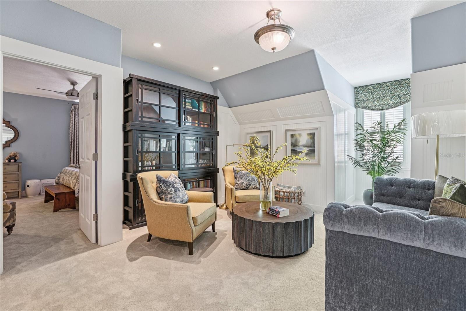 KEENES POINTE - Residential