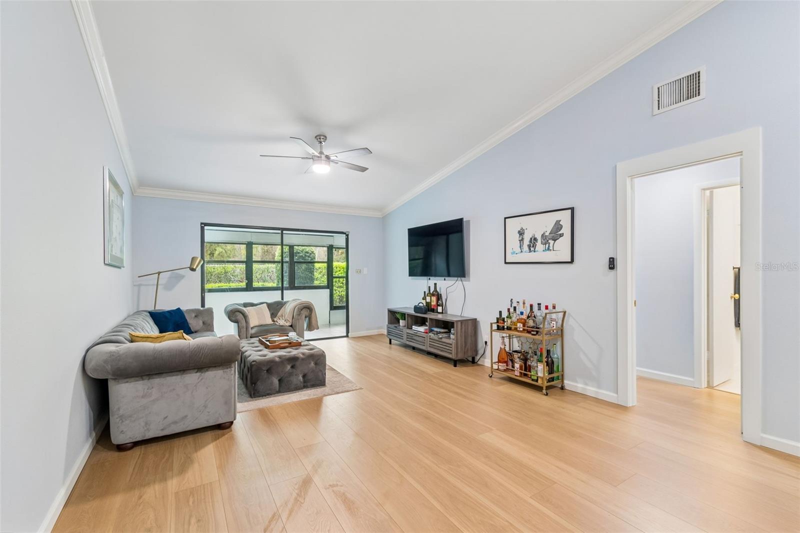 TIMBERWOODS CONDO - Residential