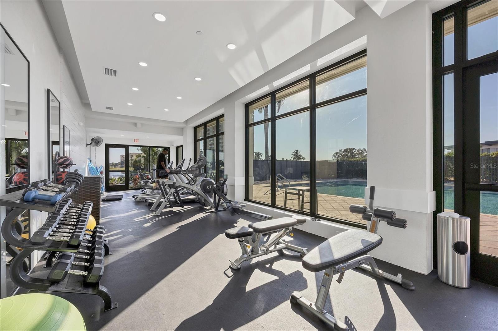 BEL MARE PH II - Residential