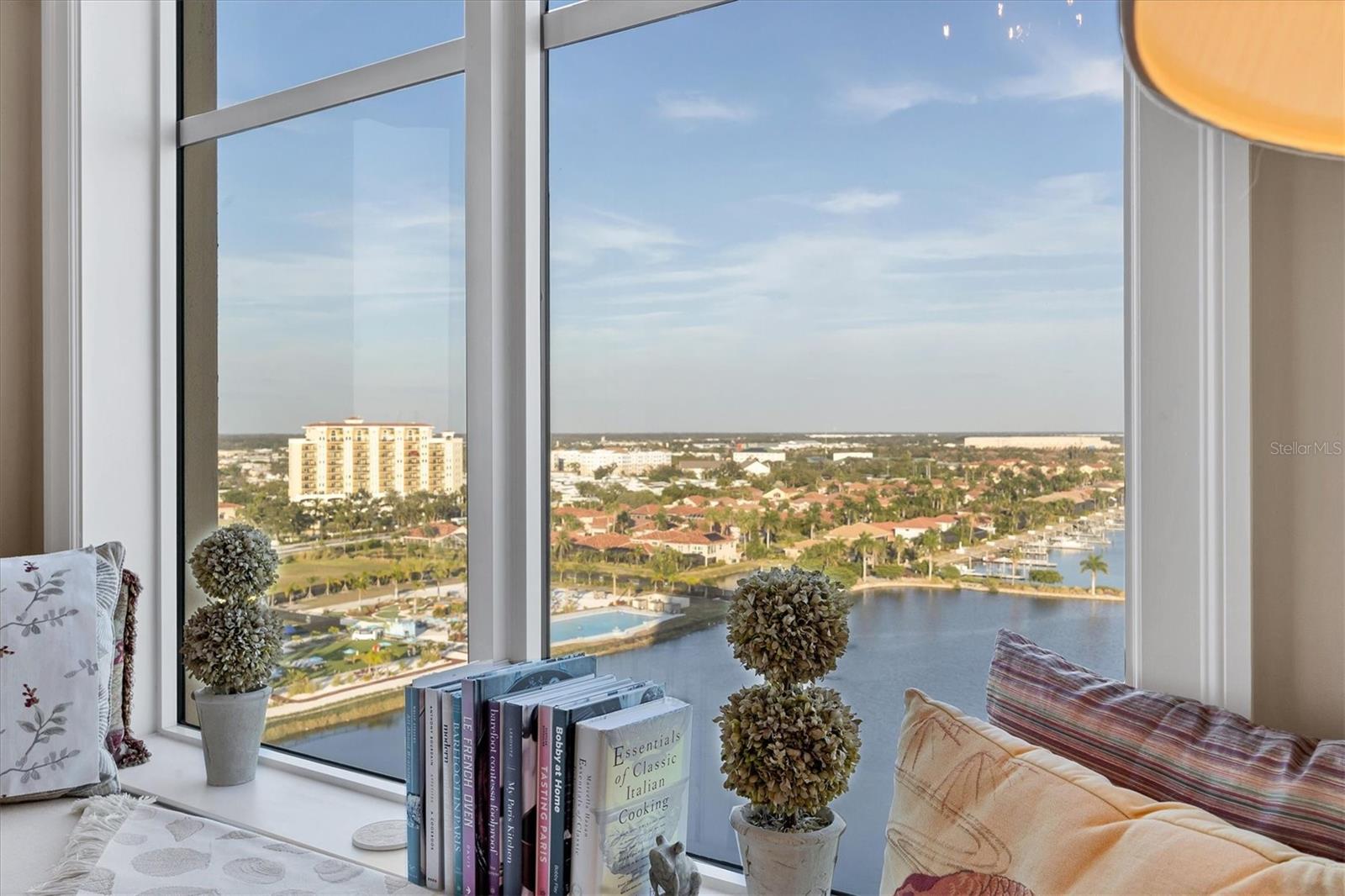 BEL MARE PH II - Residential