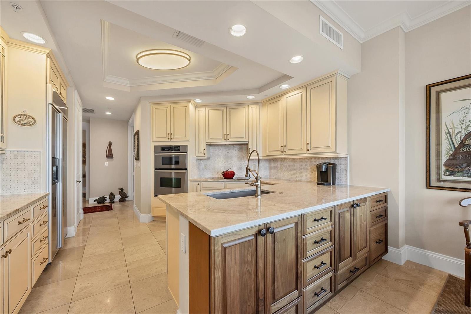 BEL MARE PH II - Residential