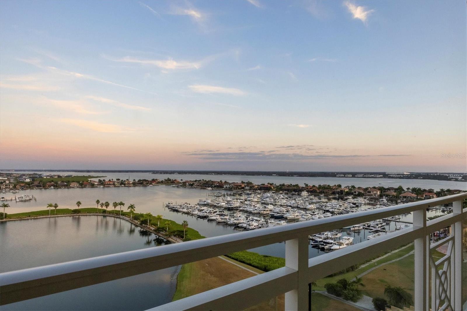 BEL MARE PH II - Residential