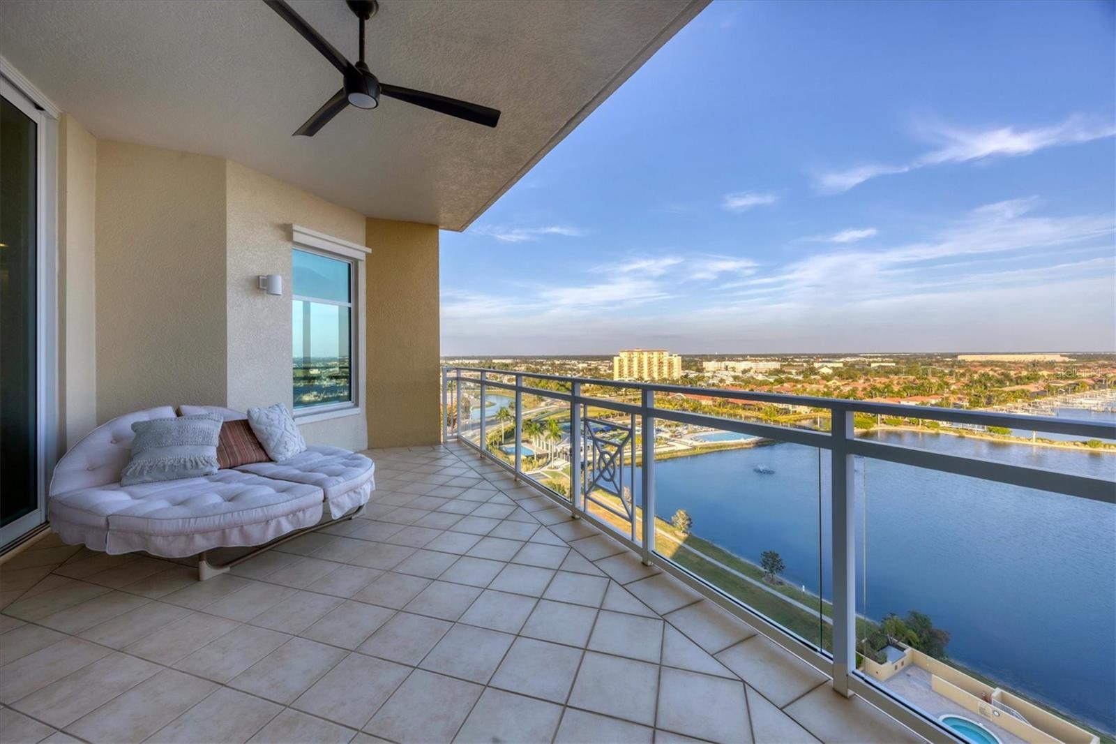 BEL MARE PH II - Residential