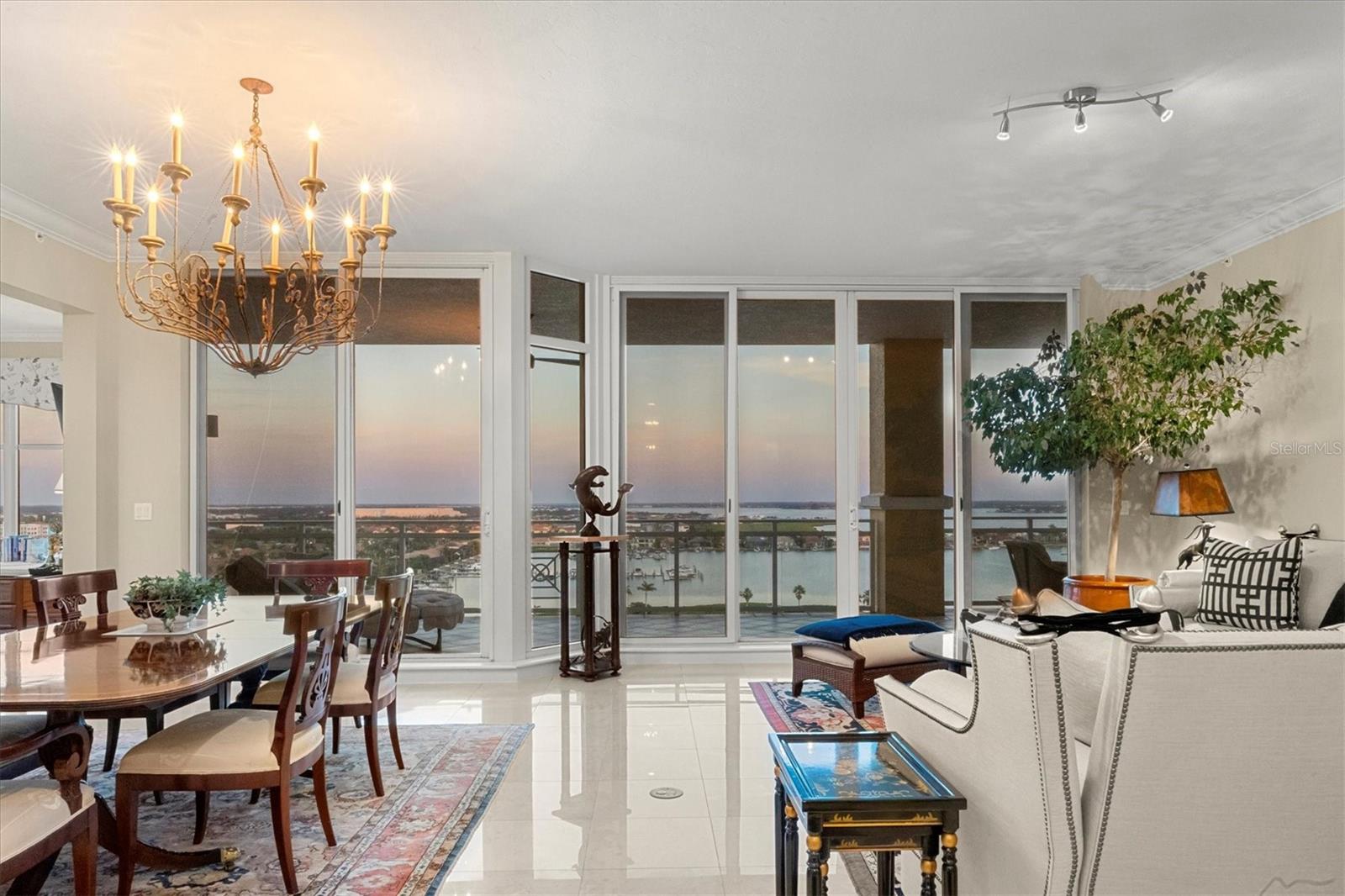 BEL MARE PH II - Residential